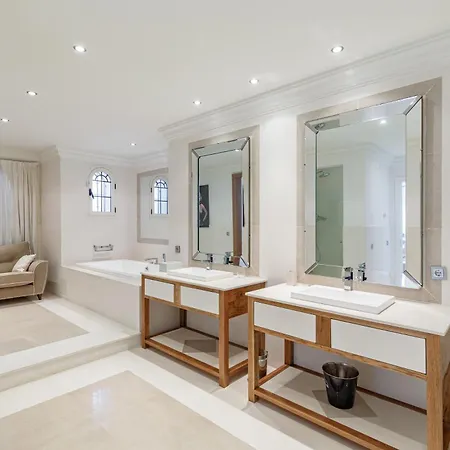 Holiday home For Rent In Marbella *