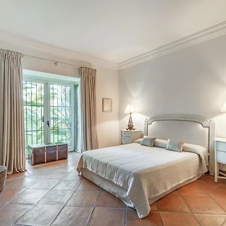 For Rent In Marbella