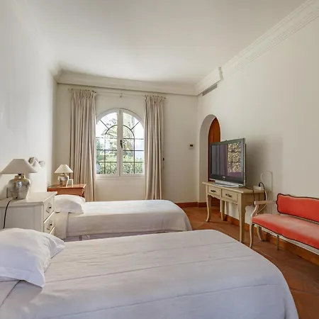 For Rent In Marbella Vakantiehuis Estepona