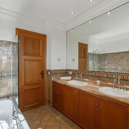 Vakantiehuis For Rent In Marbella Estepona